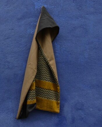 Heartline Scarf – brown/green